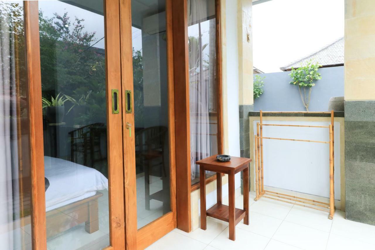 Canggu Nadi Guest House מראה חיצוני תמונה